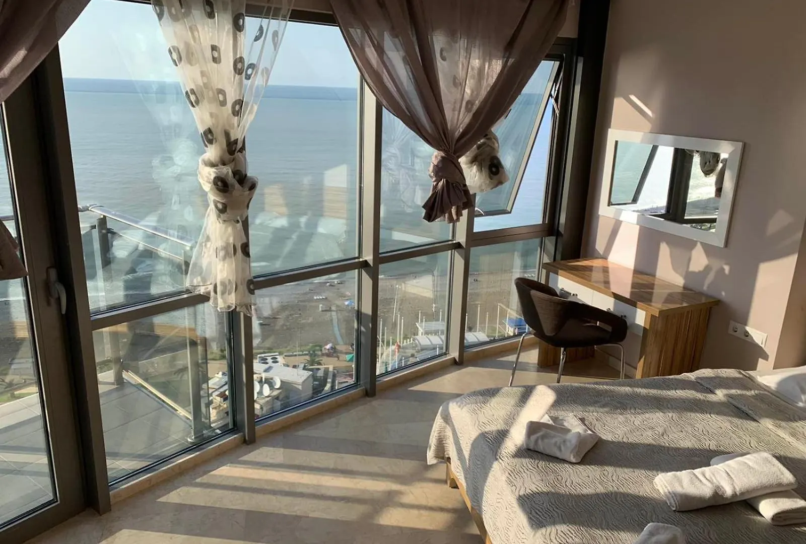 Orbi Apartments Batumi 0*,